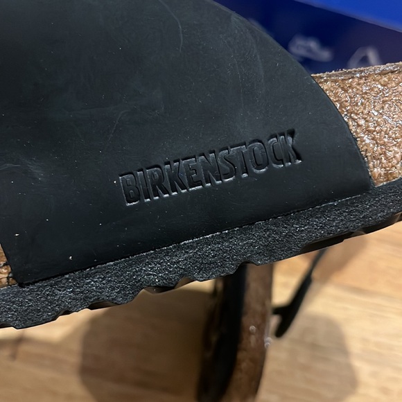 Birkenstock Medina Black Sandals M-10 L-12 - Picture 10 of 13